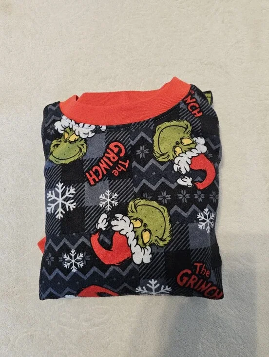 Dr. Seuss The Grinch 2-Piece Fleece Pajama Set (Size 10) – Plaid / Snowflake Euc