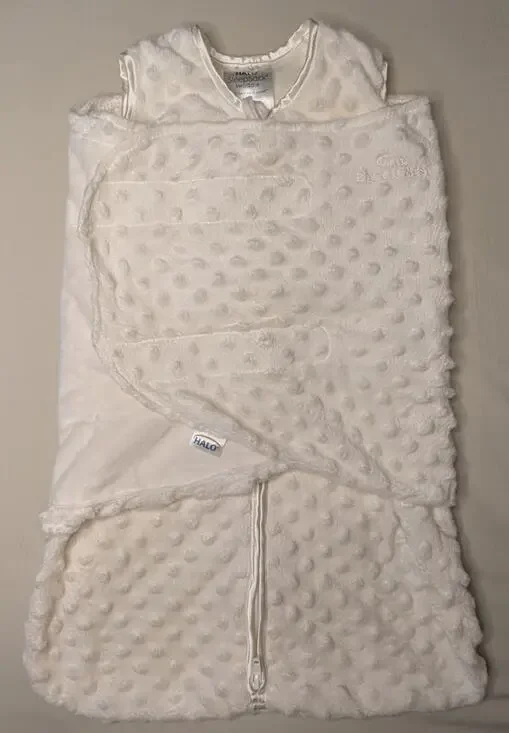 HALO Unisex Polyester Swaddle Newborn Cream Plushy Dot Velboa Wearable Blanket