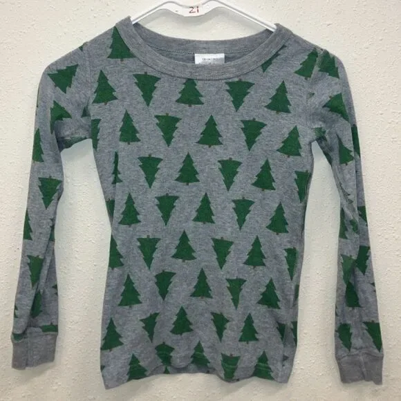 Hanna Andersson Gray & Green Christmas Tree Pattern Kids Pajama Shirt Sz 8/130cm