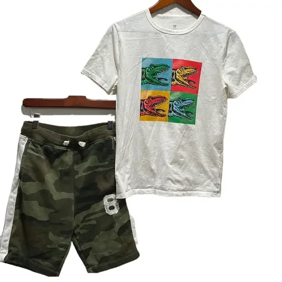 GAP kids white and green boys SET size XXL GUC