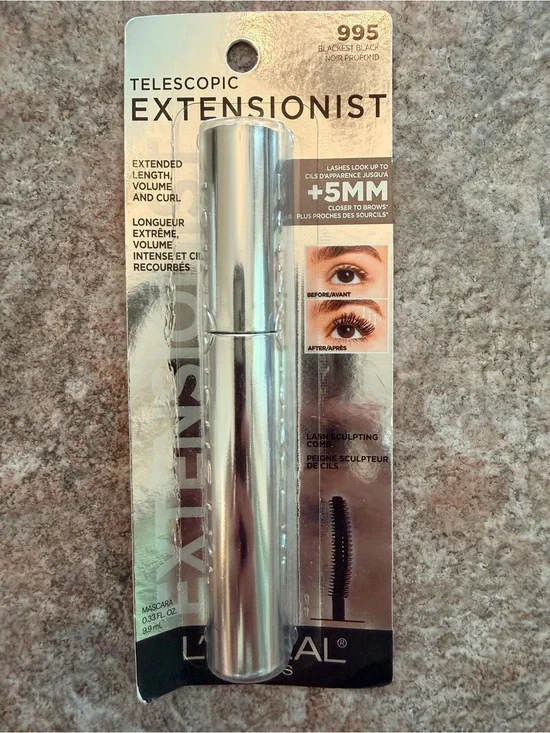L'Oreal Telescopic Extensionist Mascara in Blackest Black