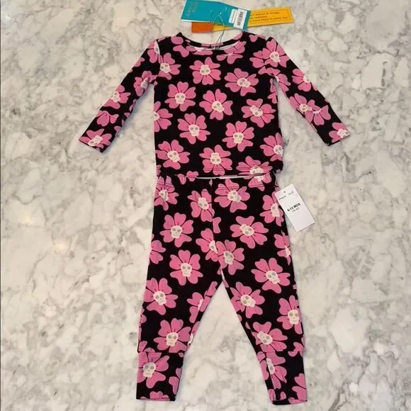 NWT Posh Peanut Black & Pink Floral Pajama Set