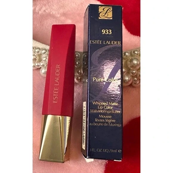 Estée Lauder Whipped Matte‎ Maraschino