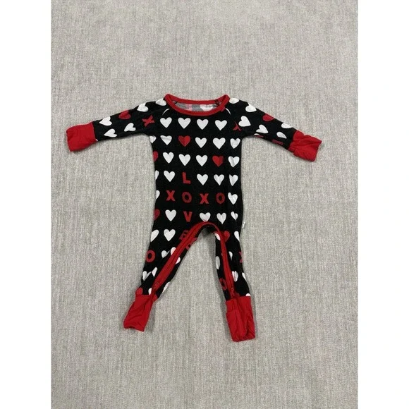 Little Sleepies XOXO Black Crescent Zippy Bamboo Pajama Size Newborn NB Hearts