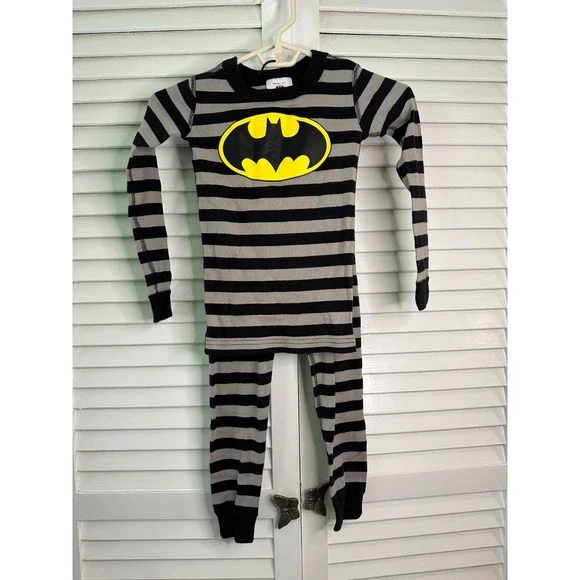 Hanna Andersson Size 110 Black.& Gray Stripe Batman Organic Cotton Pajamas LJs