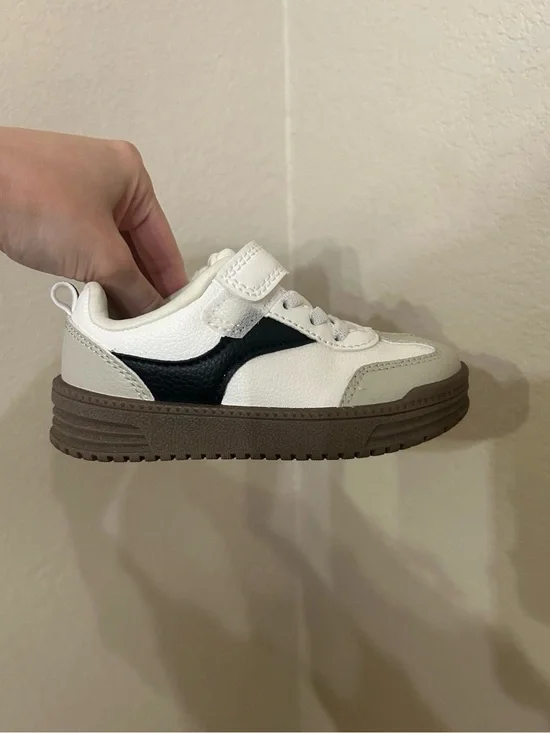 Carter's White and Black Low-Top Sneakers with Brown Sole