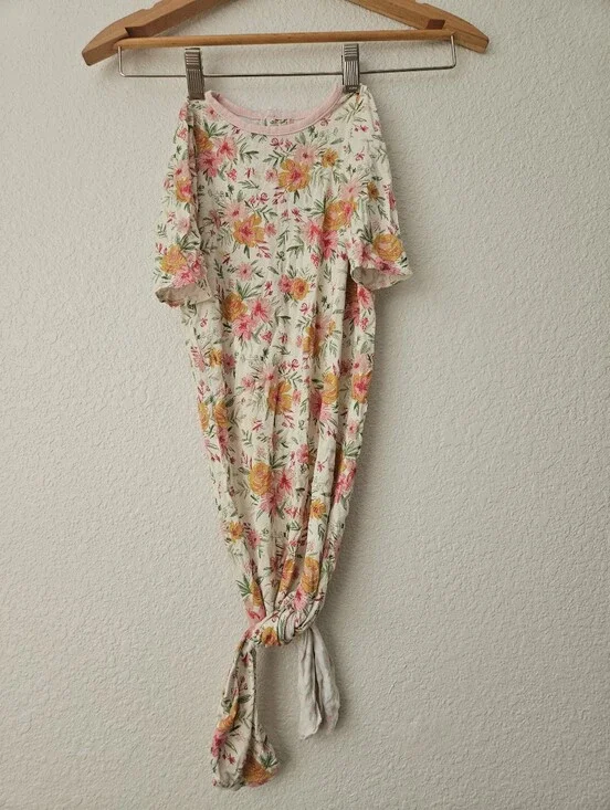 mudpie vibrant floral bamboo knotted gown, 3 months