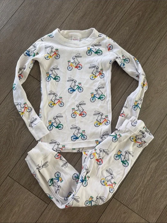 Hanna Andersson White Bunny Bicycle organic cotton Pajama Set size 5
