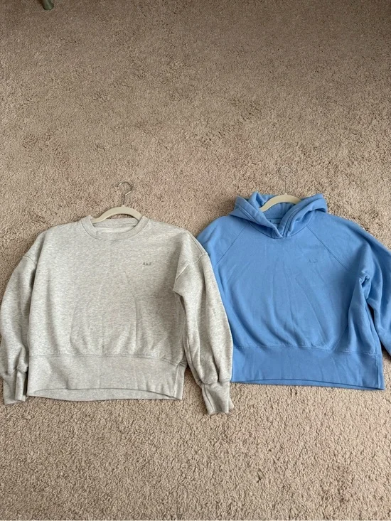 Abercrombie & Fitch Blue Hoodie &Heather Gray Crewneck Sweatshirt Duo size 11-12