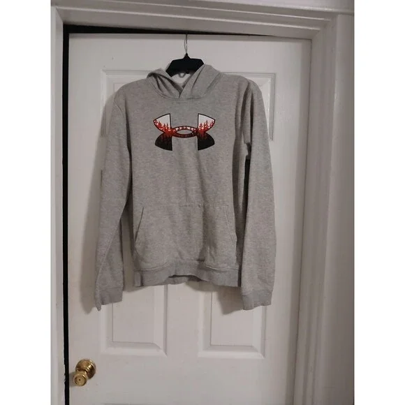 Gray Underarmour hoodie