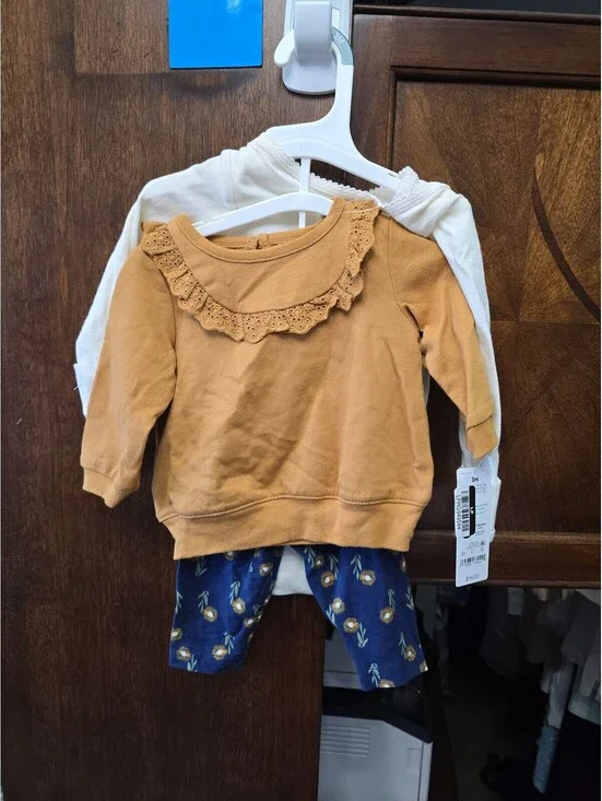 3m brand new three piece outfit set from carter's item, 73G5