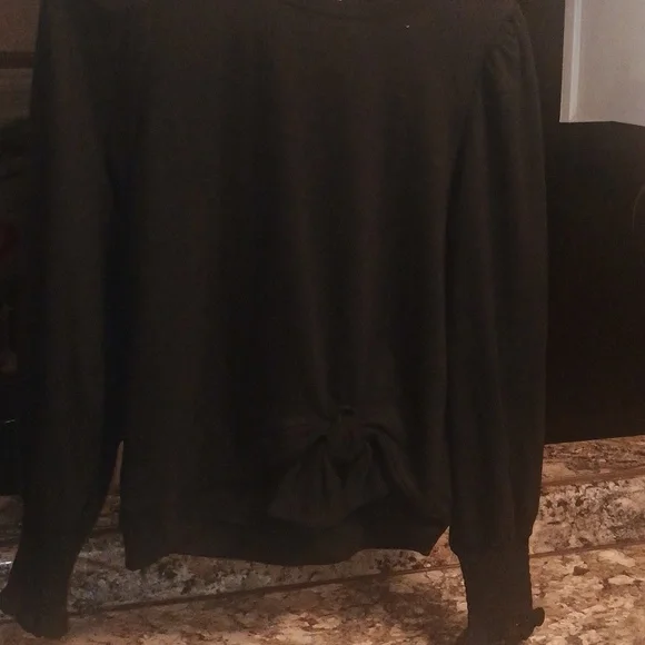 Habitual kids girls size 16 long sleeve black lightweight sweater .nwt