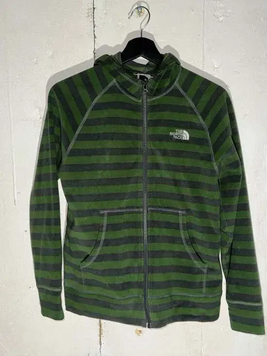 The North Face Boy's Large 14/16 Green and Black Striped Fleece Full-Zip Hoodie