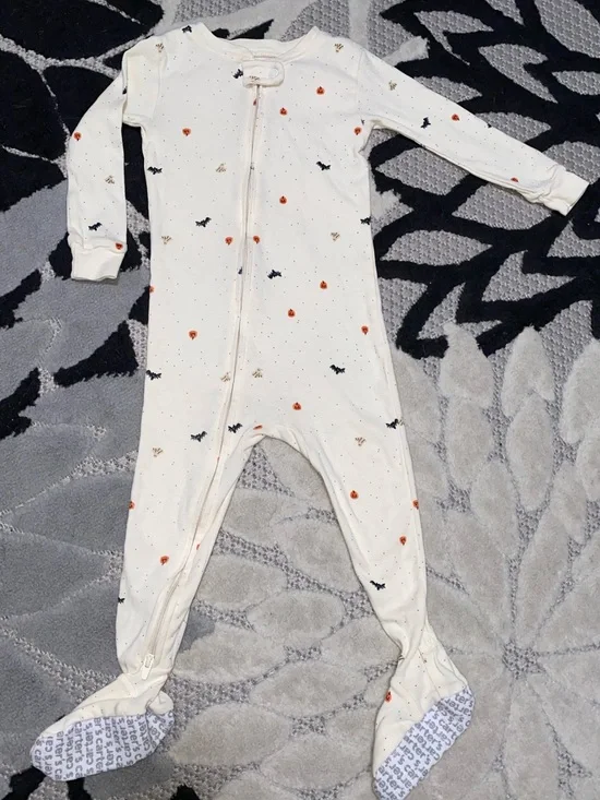 Carter’s Baby Halloween Footed Pajamas Pumpkins Bats & Ghosts 18 Months