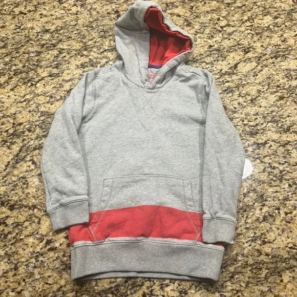 Mini Boden Boys Gray Red Colorblock Hoodie Pullover Sweatshirt Size 7-8Y