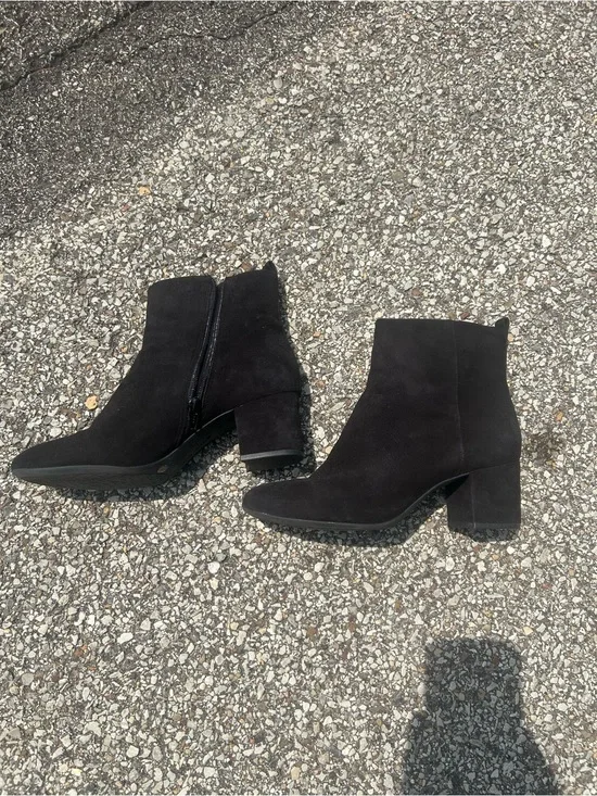 Gianni Bini Black Suede Block Heel Ankle Boots