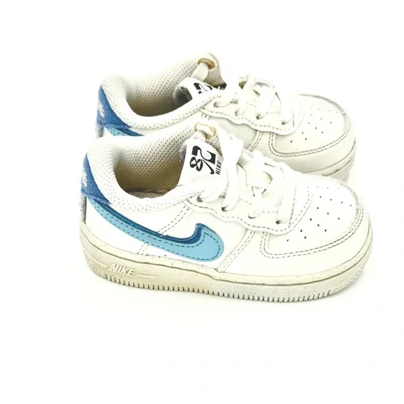 Nike Force 1 LV8 2 DV0753 100 Toddlers, Sizes‎ 6, Like New