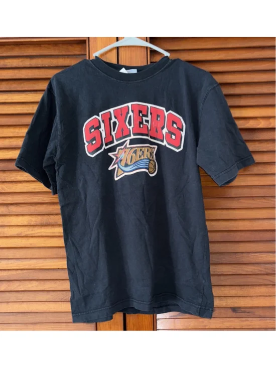 Philadelphia 76ers Allen Iverson #3 NBA Elevation Player T-Shirt VTG Boys 16/18