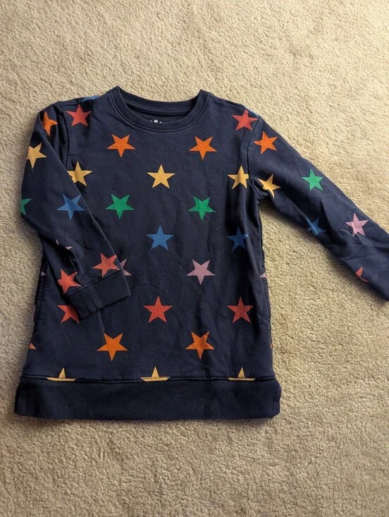 EUC Primary Kids Pocket Tunic Sweatshirt In Navy Rainbow Stars Size 4-5