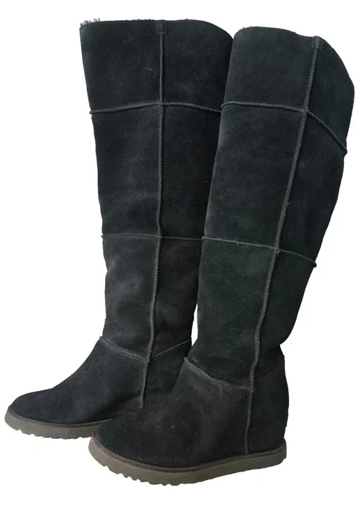 UGG Classic Femme Black Over the Knee 24
