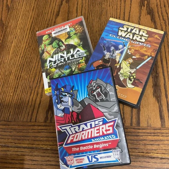 Transformers Battle Begins, StarWars Clone Wars, Ninja Turtles Next Mutation DVD