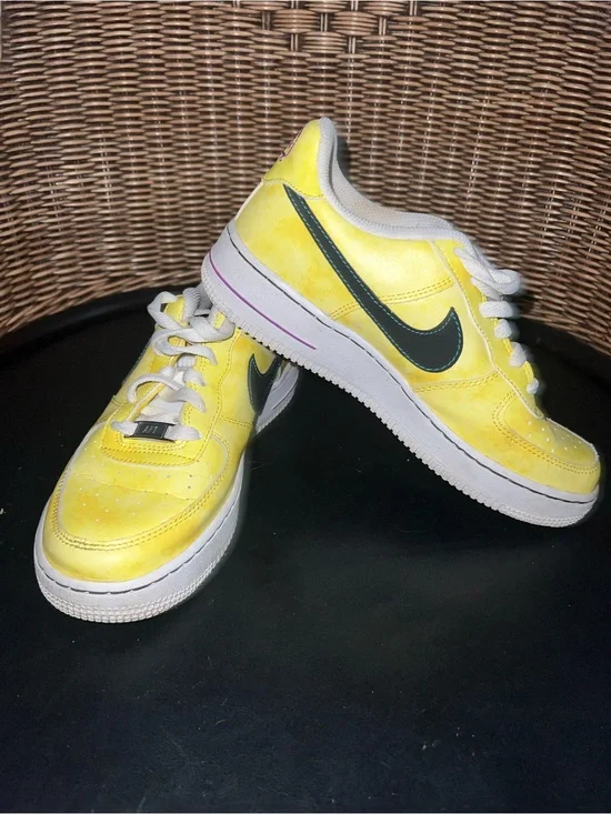 Nike Air Force 1 Low “Happy Pineapple” Yellow |kids 6Y/ ladies 7