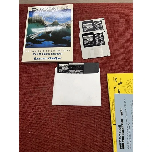 RARE VTG 1988 Spectrum‎ Holobyte Falcon A.T. F-16 Fighter Simulation