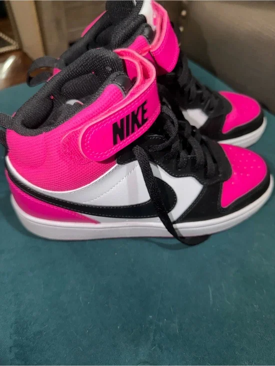 Nike High-Top Ankle Sneakers - Hot Pink / Black / White 5Y