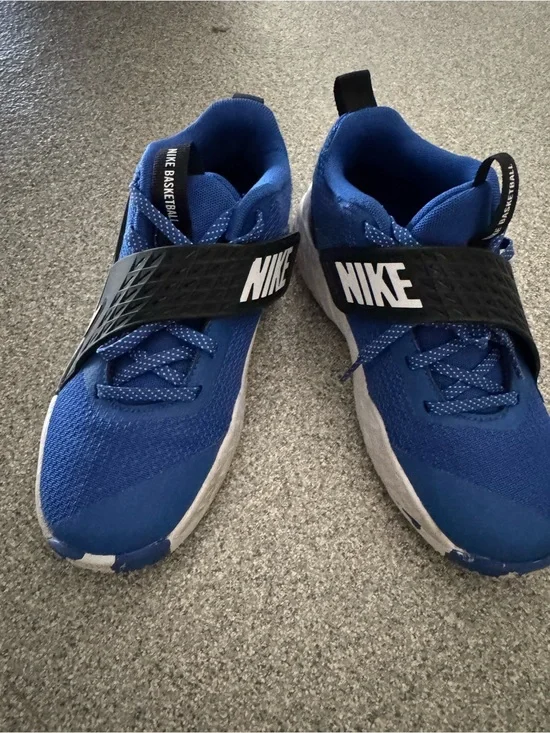 Nike Kids Blue Basketball Athletic Sneakers with Hook Strap