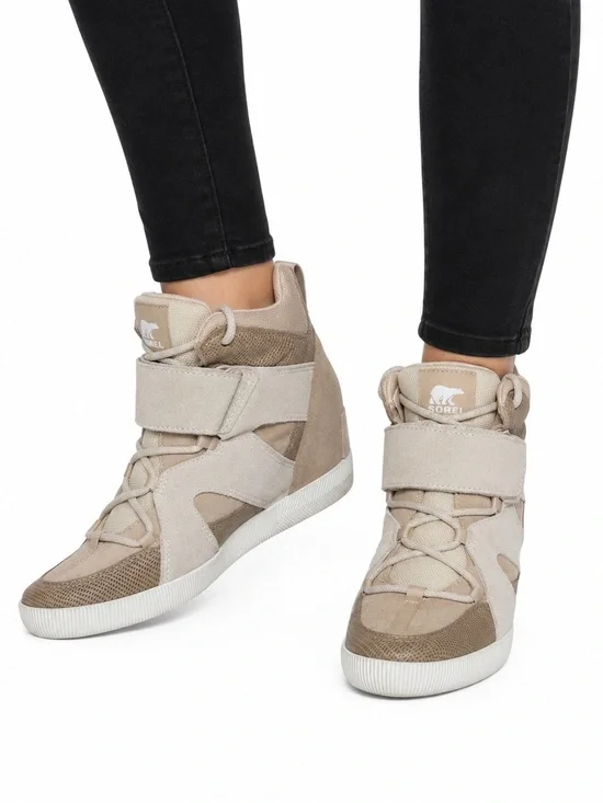 Sorel Out N About Sport wedge boots women’s 9.5