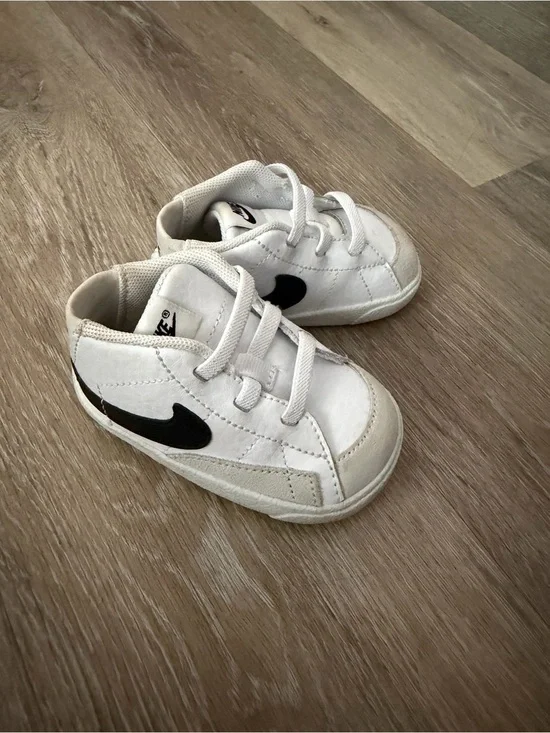 Nike blazer baby shoes