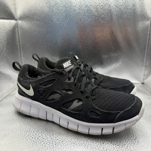 Size 6Y Nike Free Run 2 Low Black White Kids Lace Up Running Shoes‎ DD0163-004