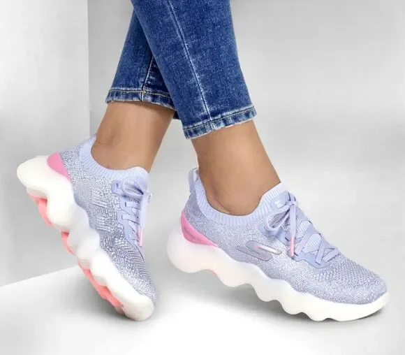 NWT in Box Gorgeous Skechers Sz 8.5 Go Walk Massage Fit Purple Lilac Pink Memory