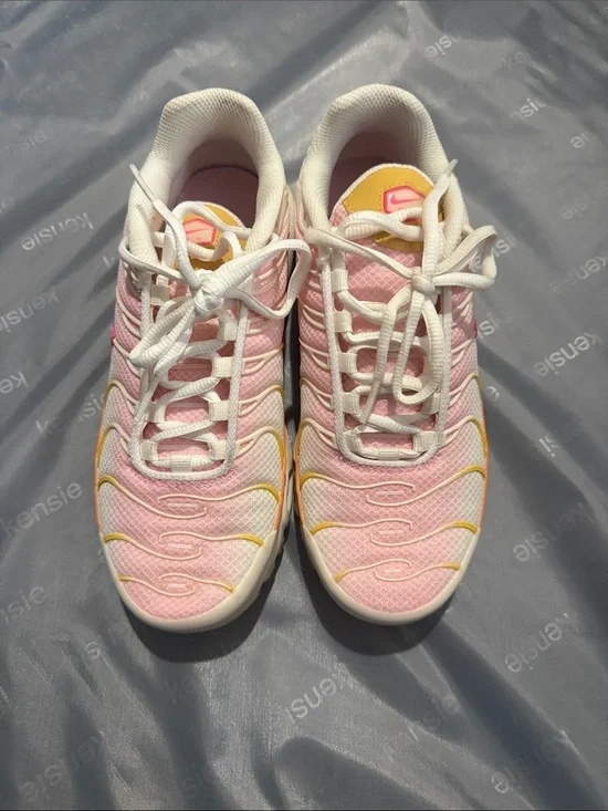 Nike Women’s Pink and Yellow Mesh Athletic Sneakers