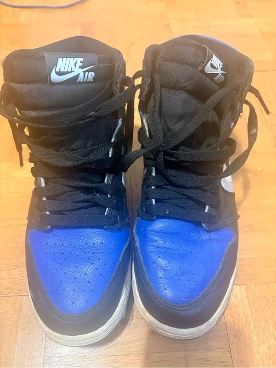 Nike High-Top Sneakers in Black & Blue