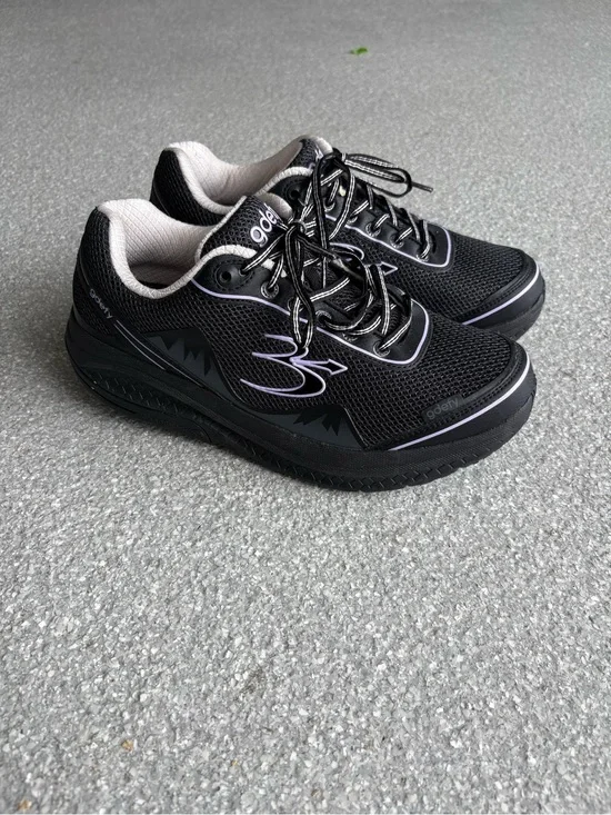 Gravity Defyer Women's Mighty Walk Shoes size 9.5