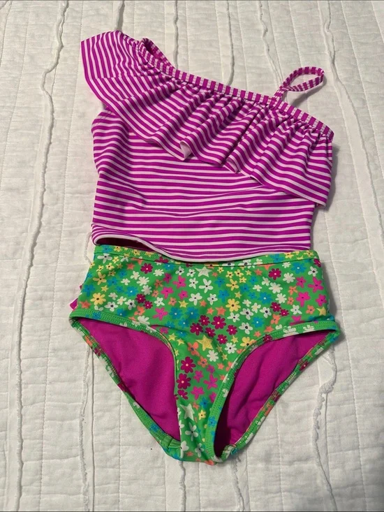 Girls Two-Piece Floral & Striped Magenta Swimsuit