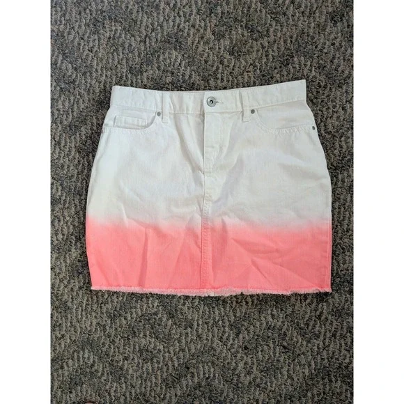 The Childrens Place Girls White Pink Ombre Dip Dye Denim Mini Skirt Size 12 NWT