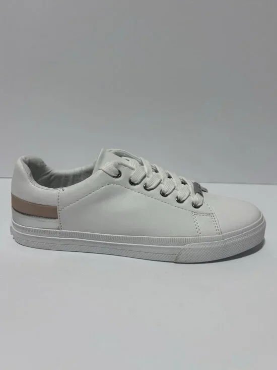 Tommy Hilfiger Women’s Laddi White Lace-Up Sneakers, Size 8 M