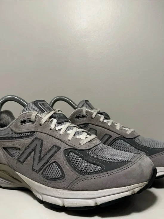 New Balance 990v4 USA Grey Silver Womens Size 8.5 2A Athletic Suede Sneaker Shoe