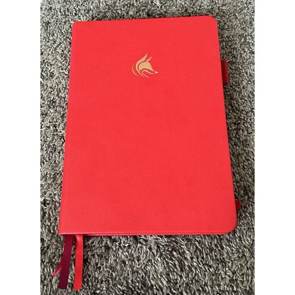 Has Stickers In Book/No Writing - Clever Fox Non-Dated Weekly Planner (RED)