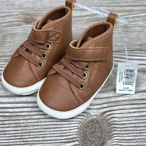 Old Navy  Boys Cognac Brown Crib Style Boots Sz 0-3M