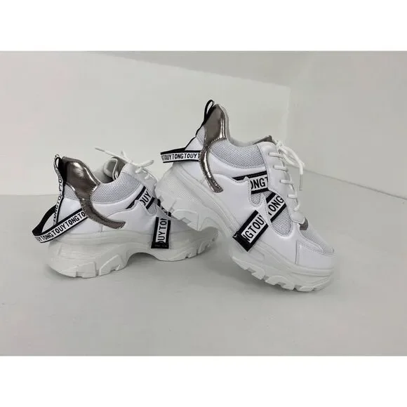 AEWLFTY NWOB Sneakers White Athletic Shoes Mod Contemporary Street Shoes - Size