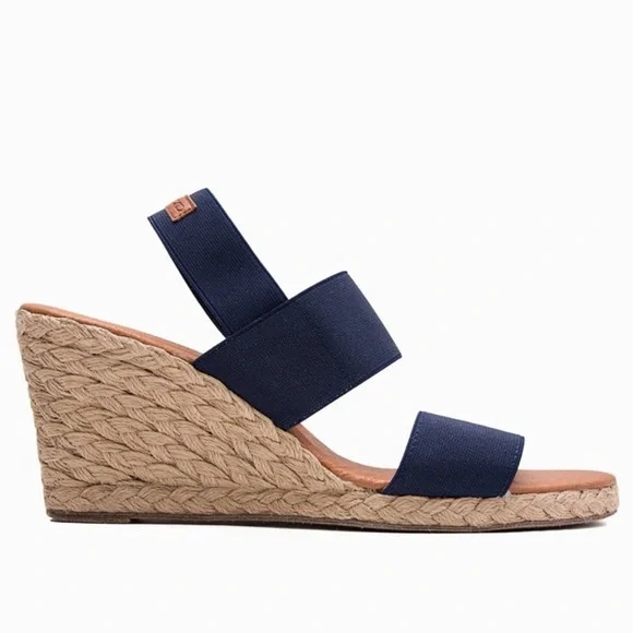 TOMMY BAHAMA Andre Assous Allison Wedges