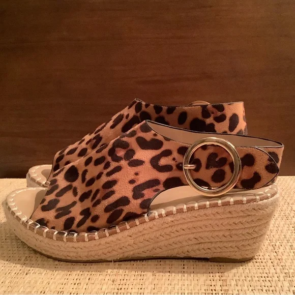 Catherine Malandrino Leopard Print Espadrille Wedge Sandals - Tan Brown