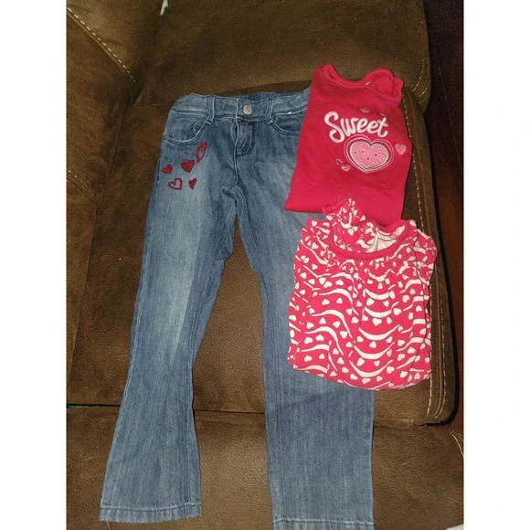 Gymboree valentine's day outfit lot 2 tops and‎ heart jeans size 5