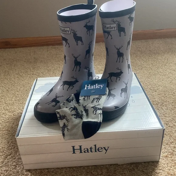 NWT Hatley Magestic Elk Matte Boots & socks