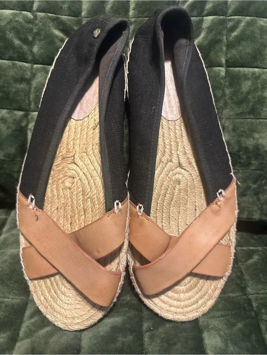 Tommy Bahama Black Canvas & Tan Leather Crossover Espadrille Flats