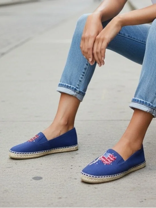 Quacker Factory Women's Navy Sequin Flag Espadrille Flats patriotic 8.5 NIB