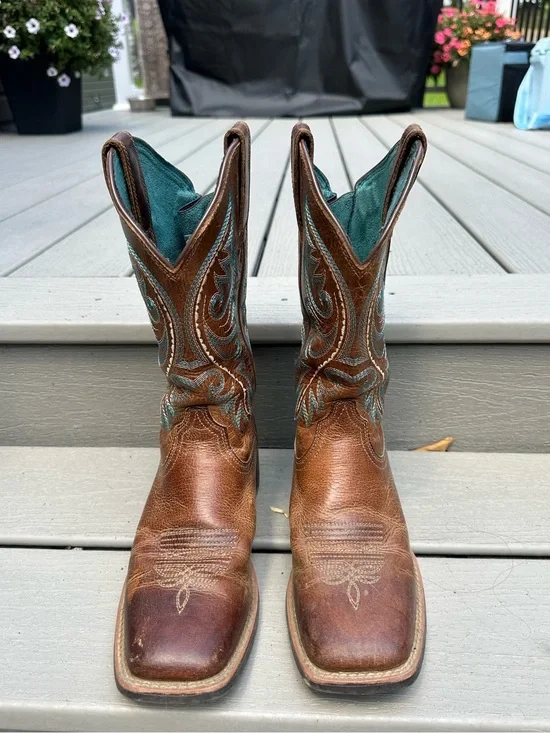 Ariat kids brown leather cowgirl boots